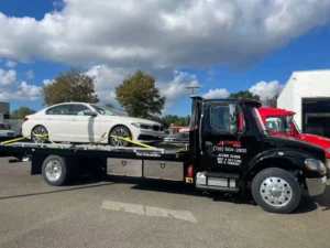 tow trucks in brooklyn for luxury vehicles